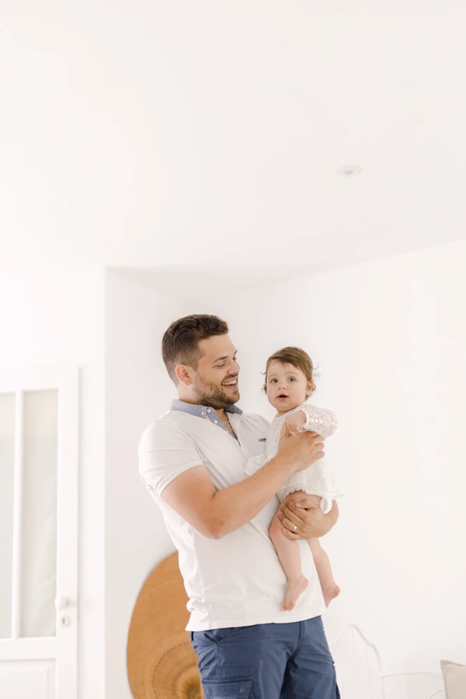 bonheur enfant sourire famille amour